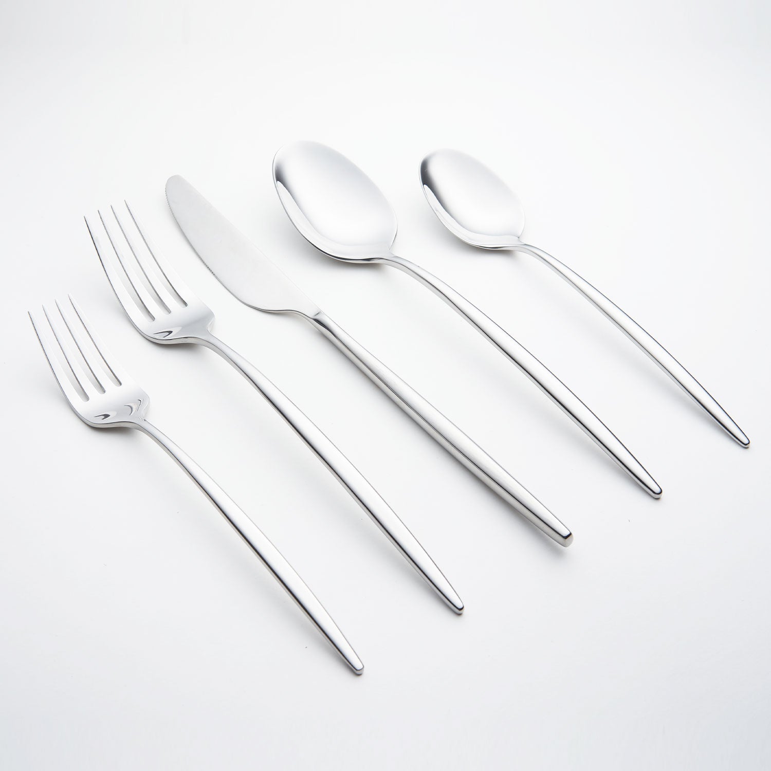 Gaze Mirror 20 Piece Flatware Set