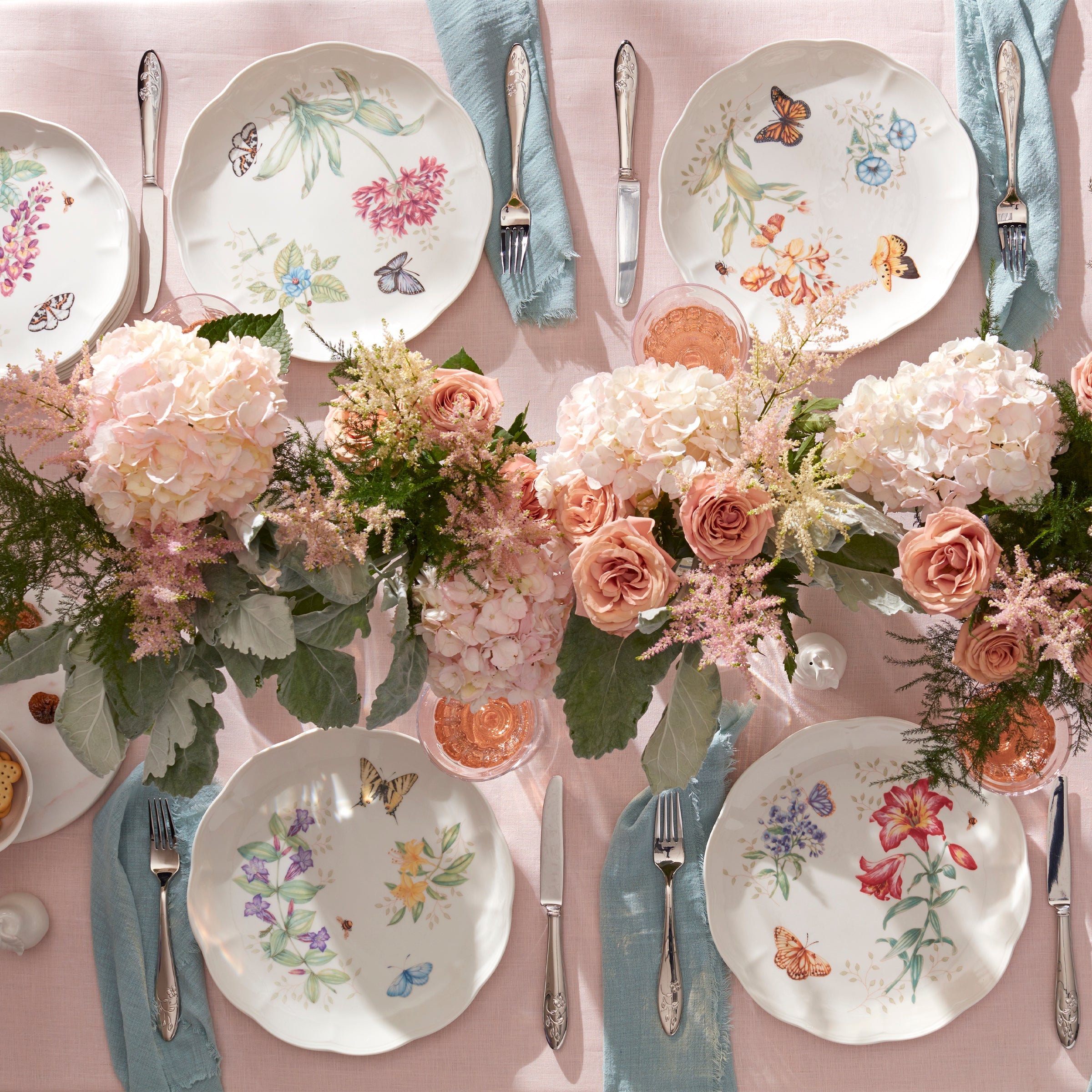 Alternative view of Butterfly Meadow 18 Piece Dinnerware Set