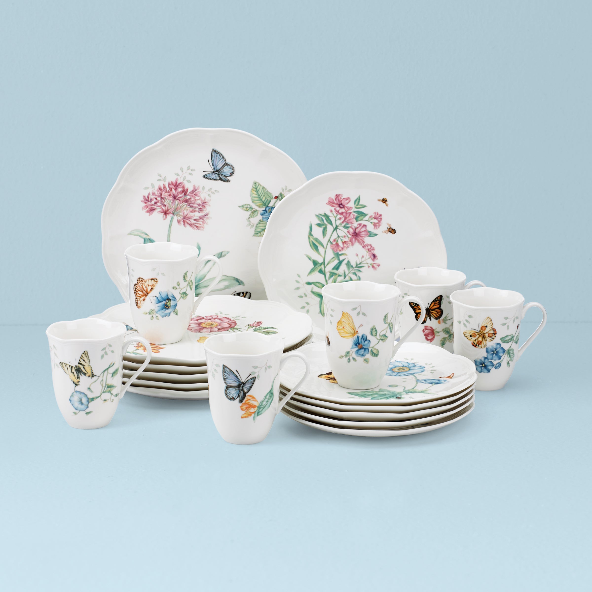 Butterfly Meadow 18 Piece Dinnerware Set