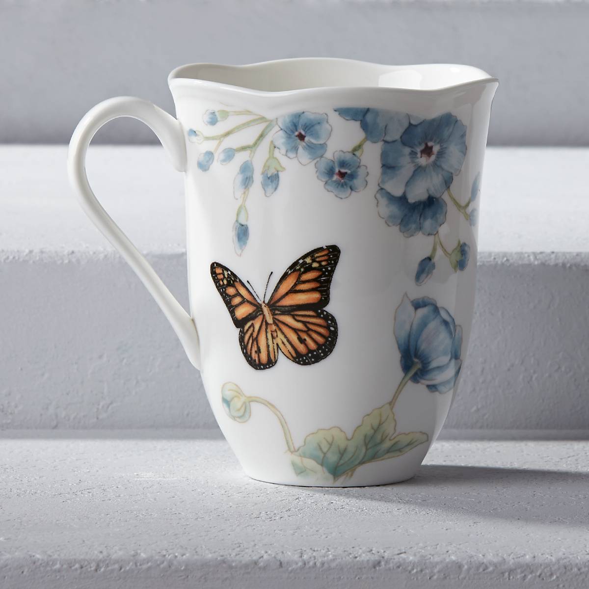 Butterfly Meadow Blue Mug - Image 4