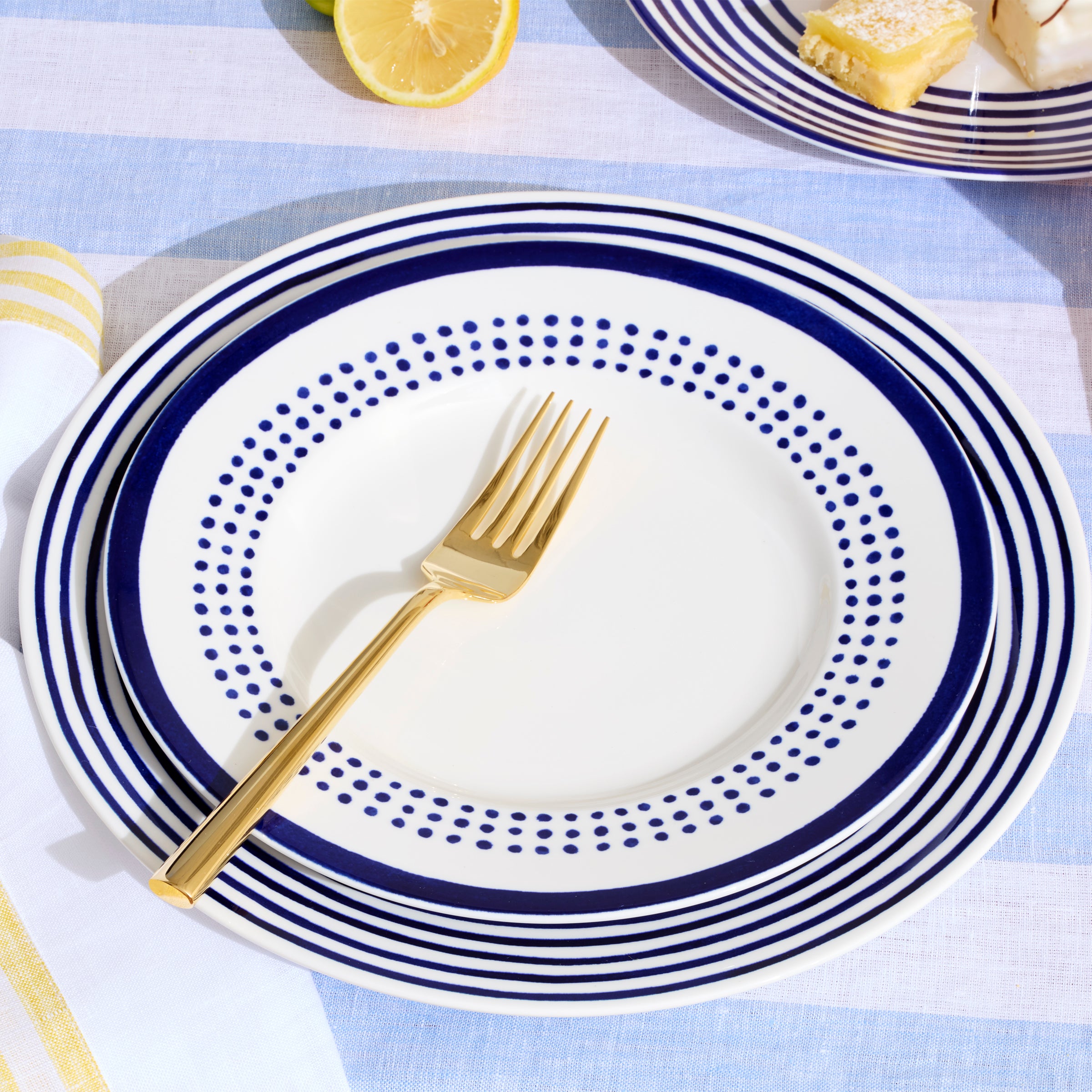 Alternative view of Charlotte Street East Dinner Plate