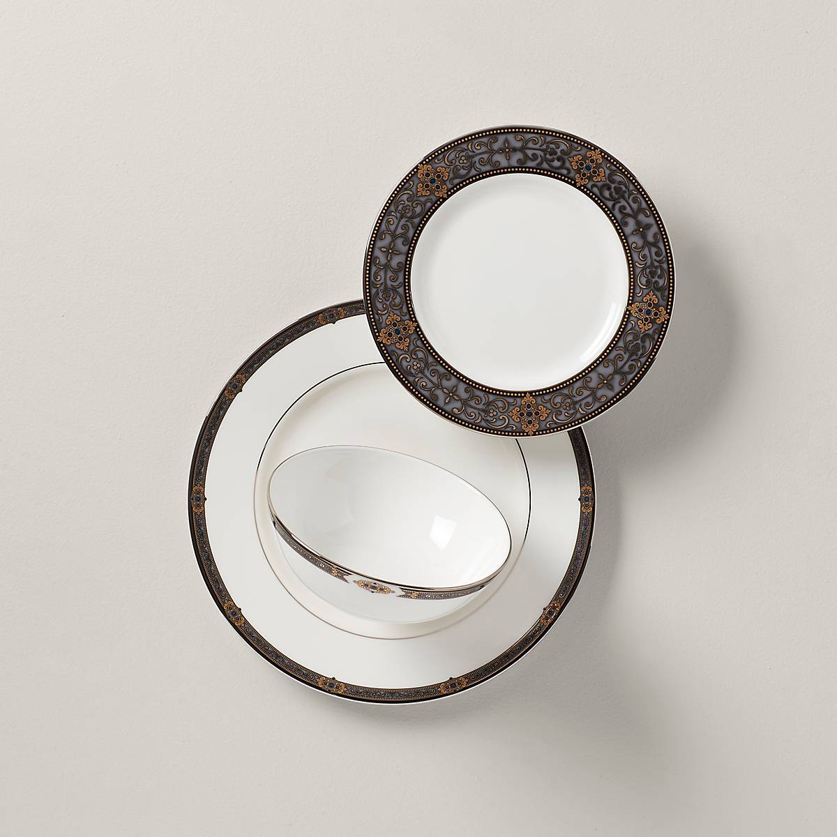 Vintage Jewel 3 Piece Place Setting