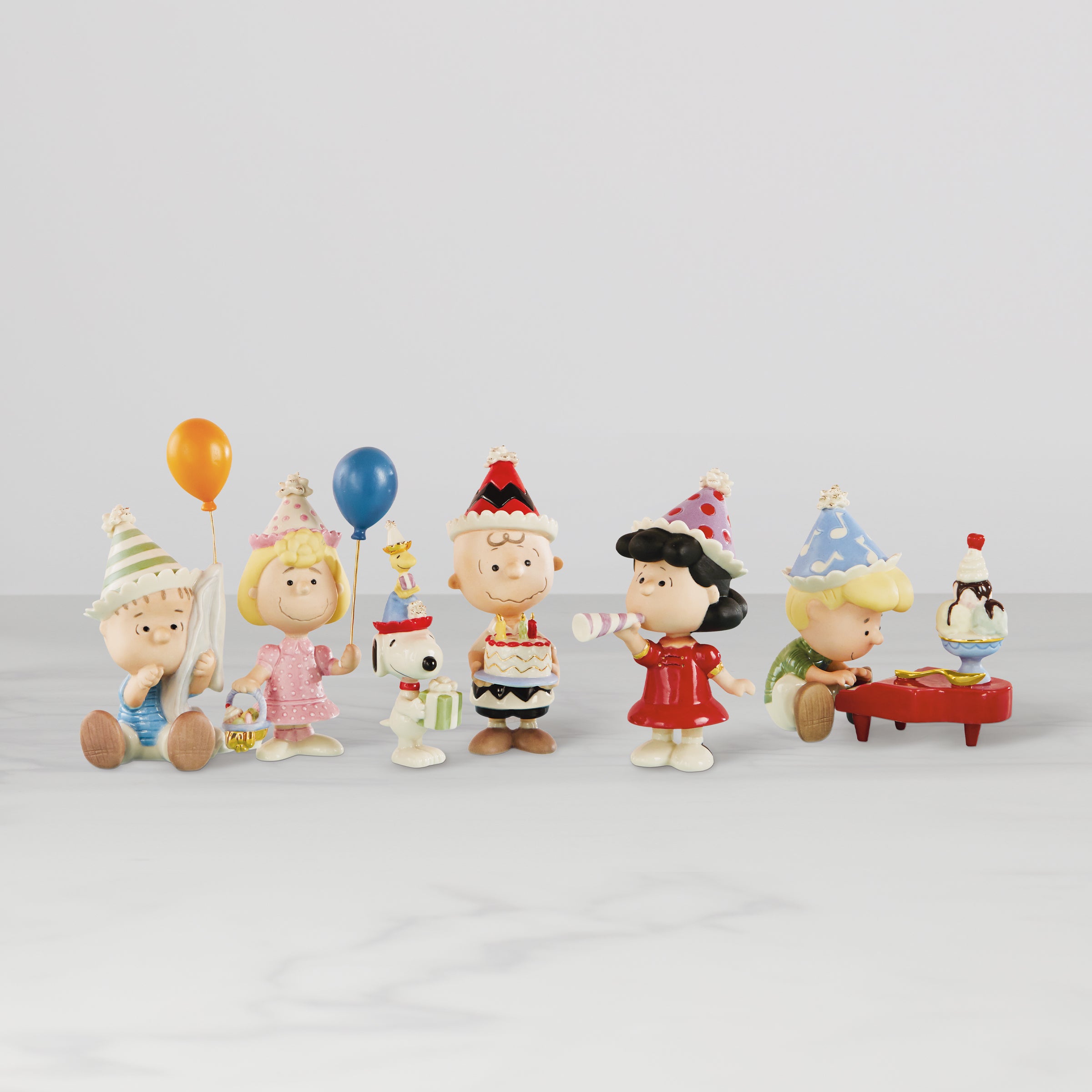 Peanuts 6 Piece Birthday Party Figurine Set