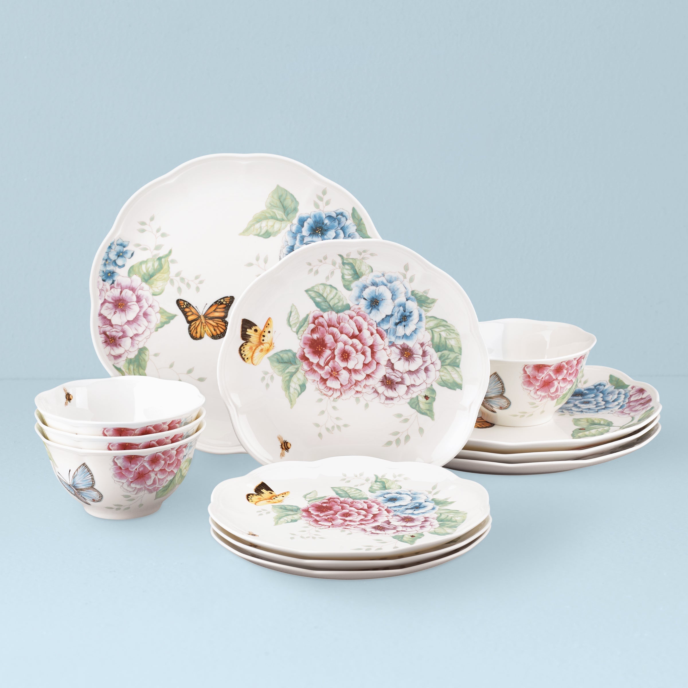 Butterfly Meadow Hydrangea 12 Piece Dinnerware Set