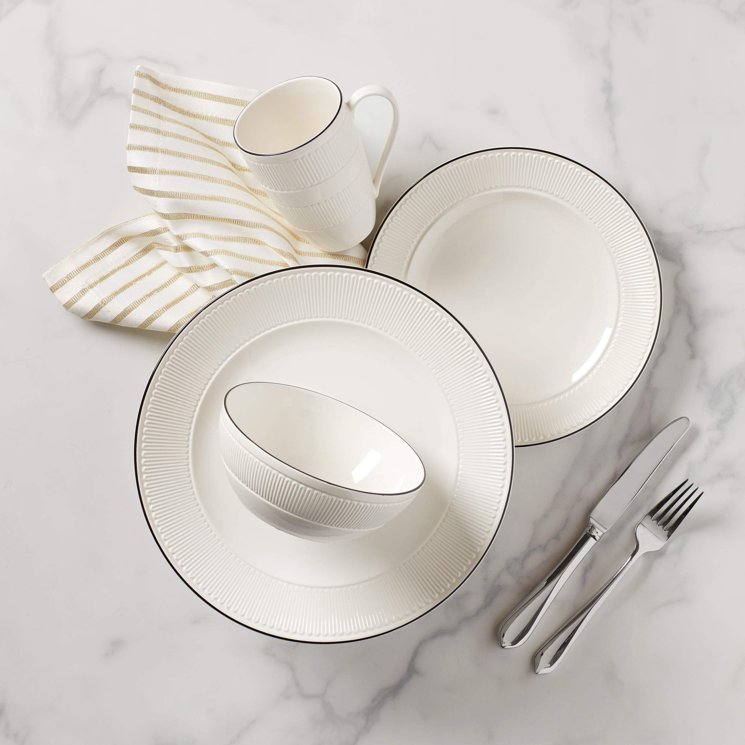 York Avenue 4 Piece Place Setting