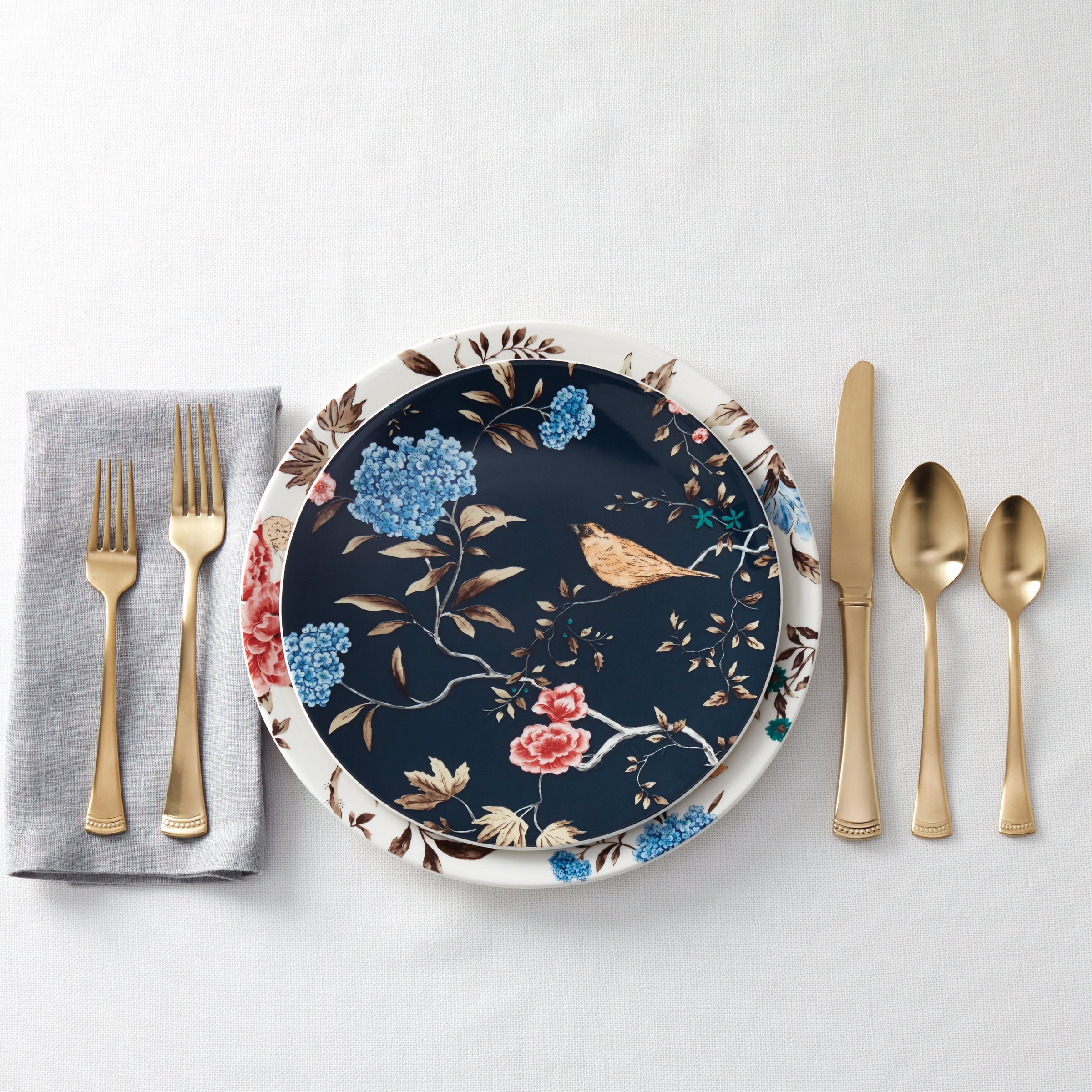 Portola Gold Satin 20 Piece Flatware Set - Image 15