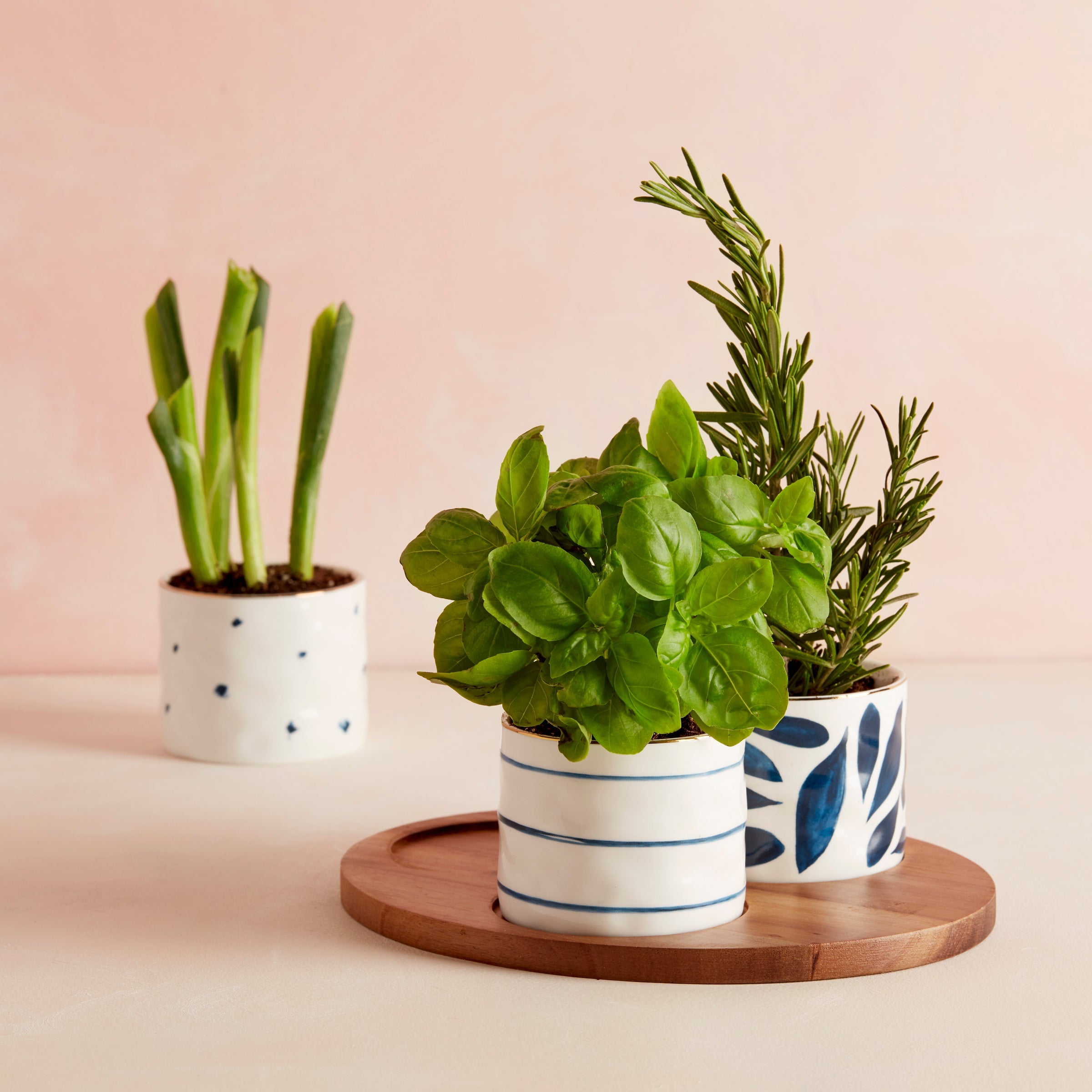 Blue Bay Snack Bowls Set of 3 With Wood Tray - Image 3