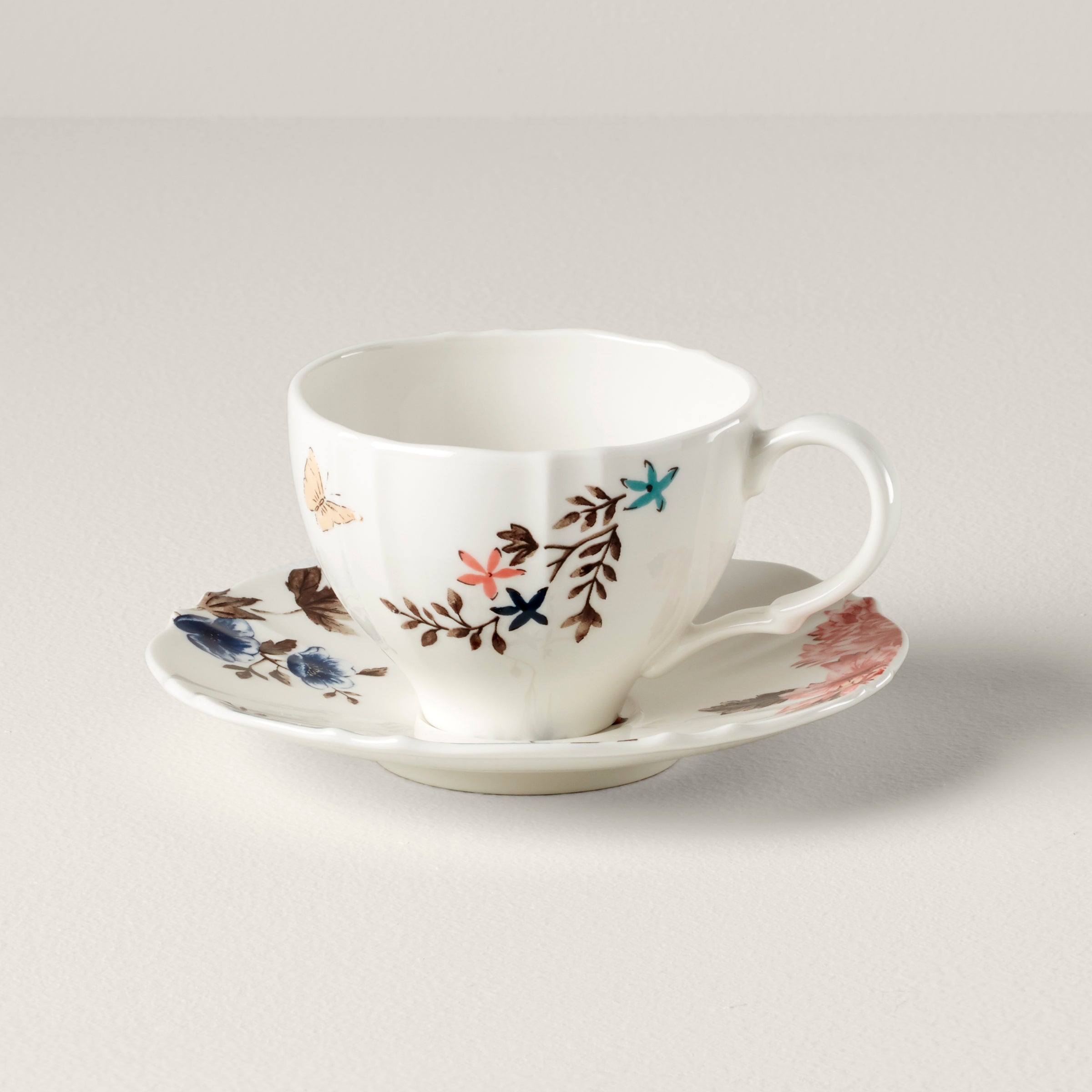 Sprig & Vine Teacup & Saucer White