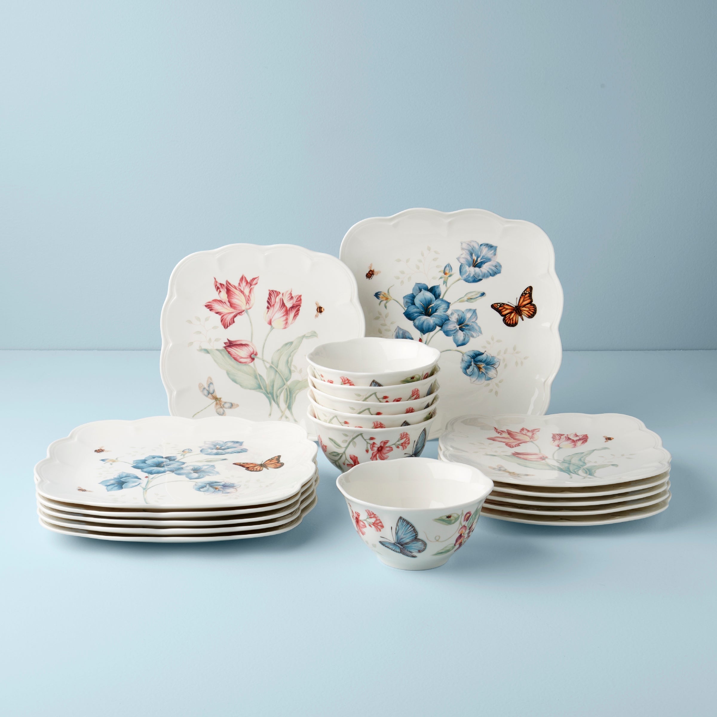 Butterfly Meadow Square 18 Piece Dinnerware Set