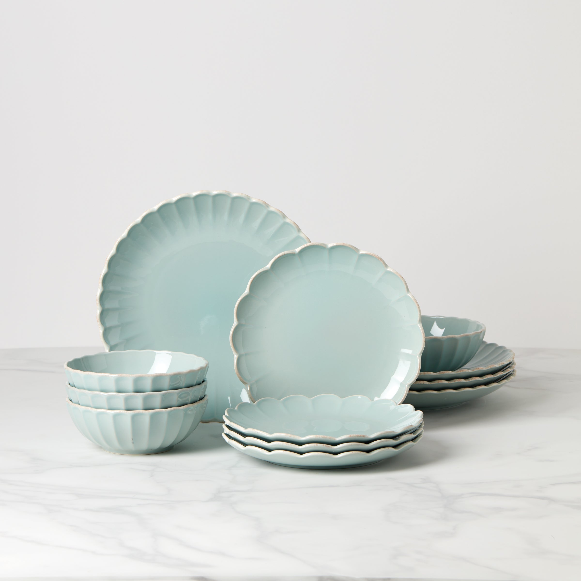 French Perle Scallop Ice Blue 12 Piece Dinnerware Set
