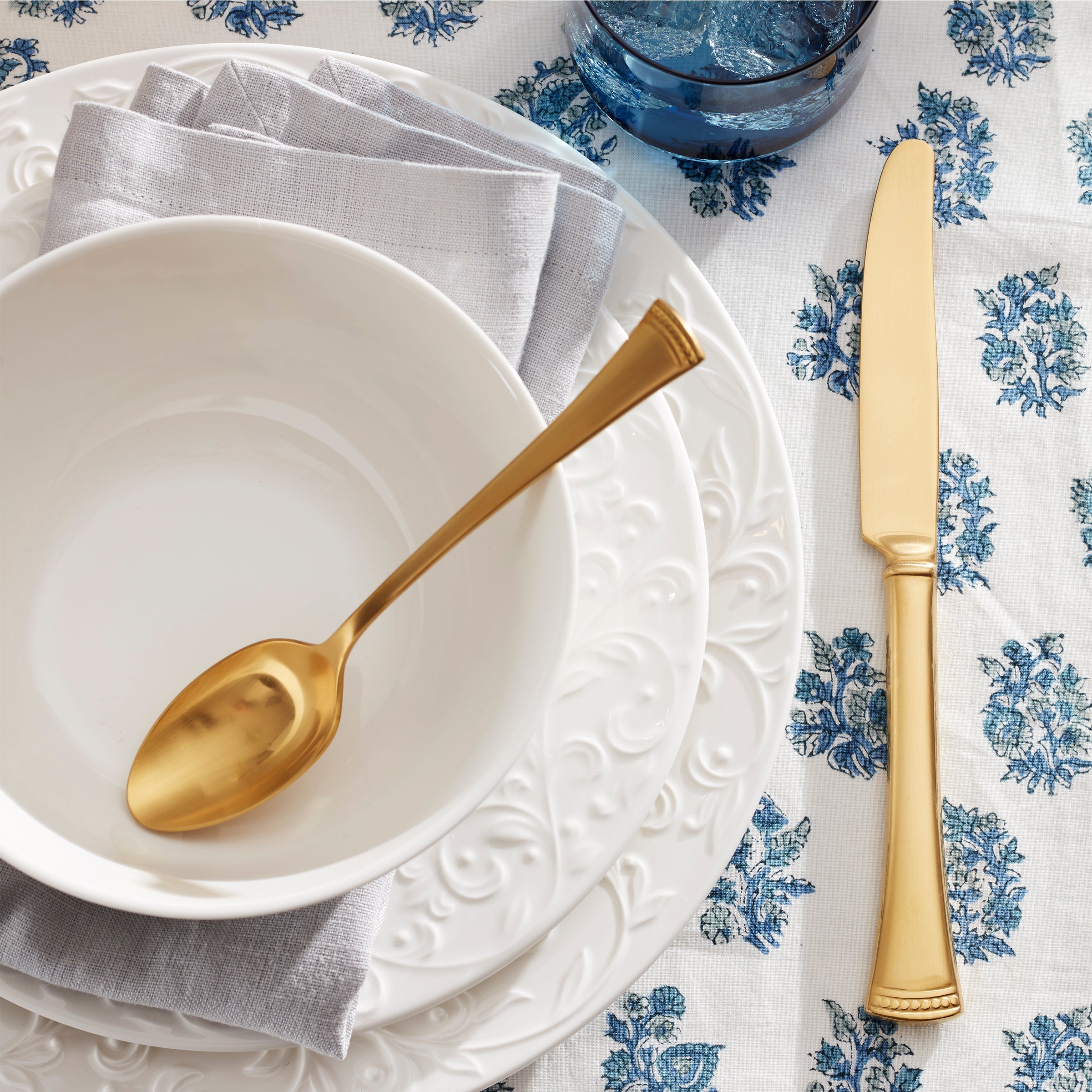 Opal Innocence Carved 4 Piece Place Setting - Image 3