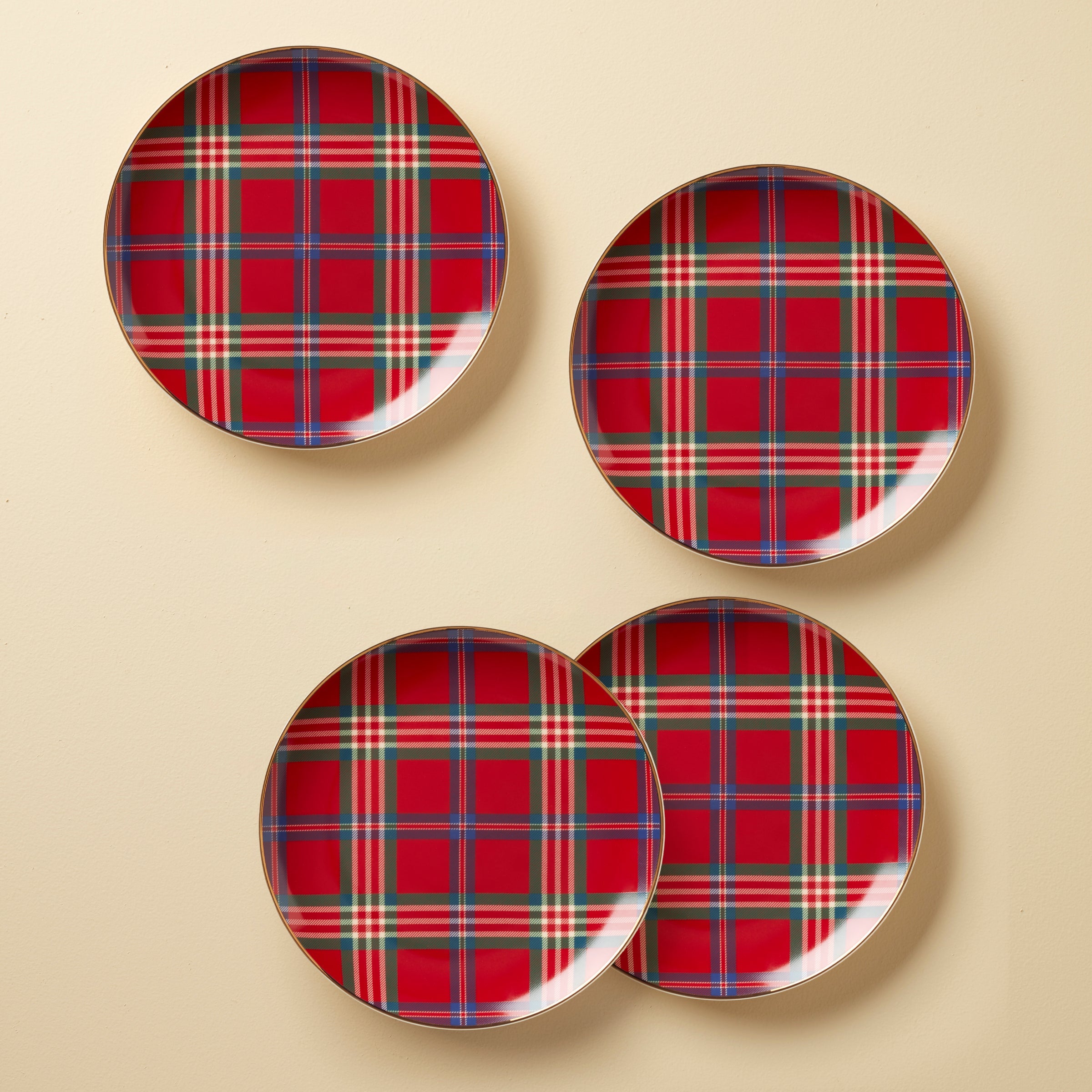 Holiday Red Tartan Accent Plates   Set of 4