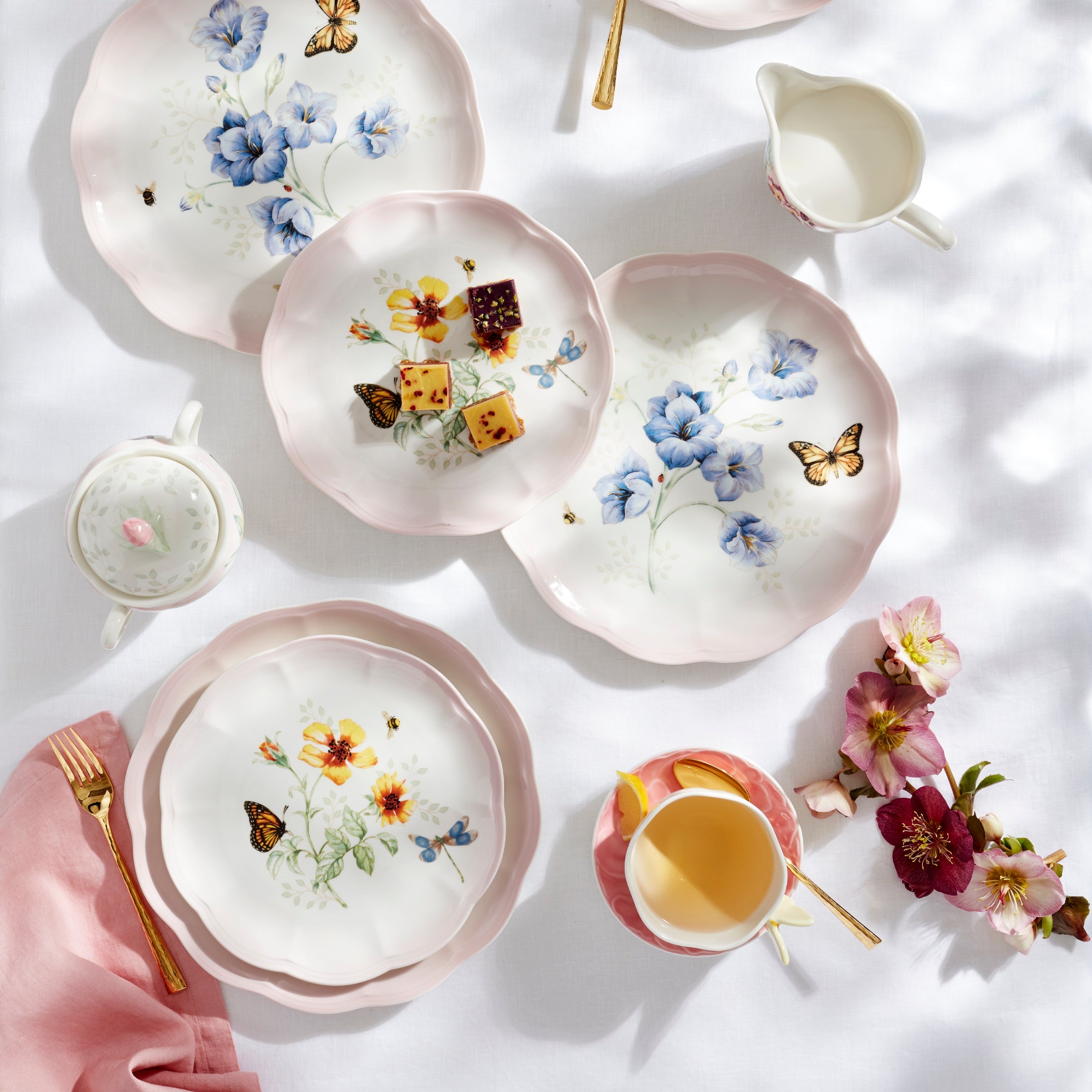 Alternative view of Butterfly Meadow Pink 12 Piece Dinnerware Set