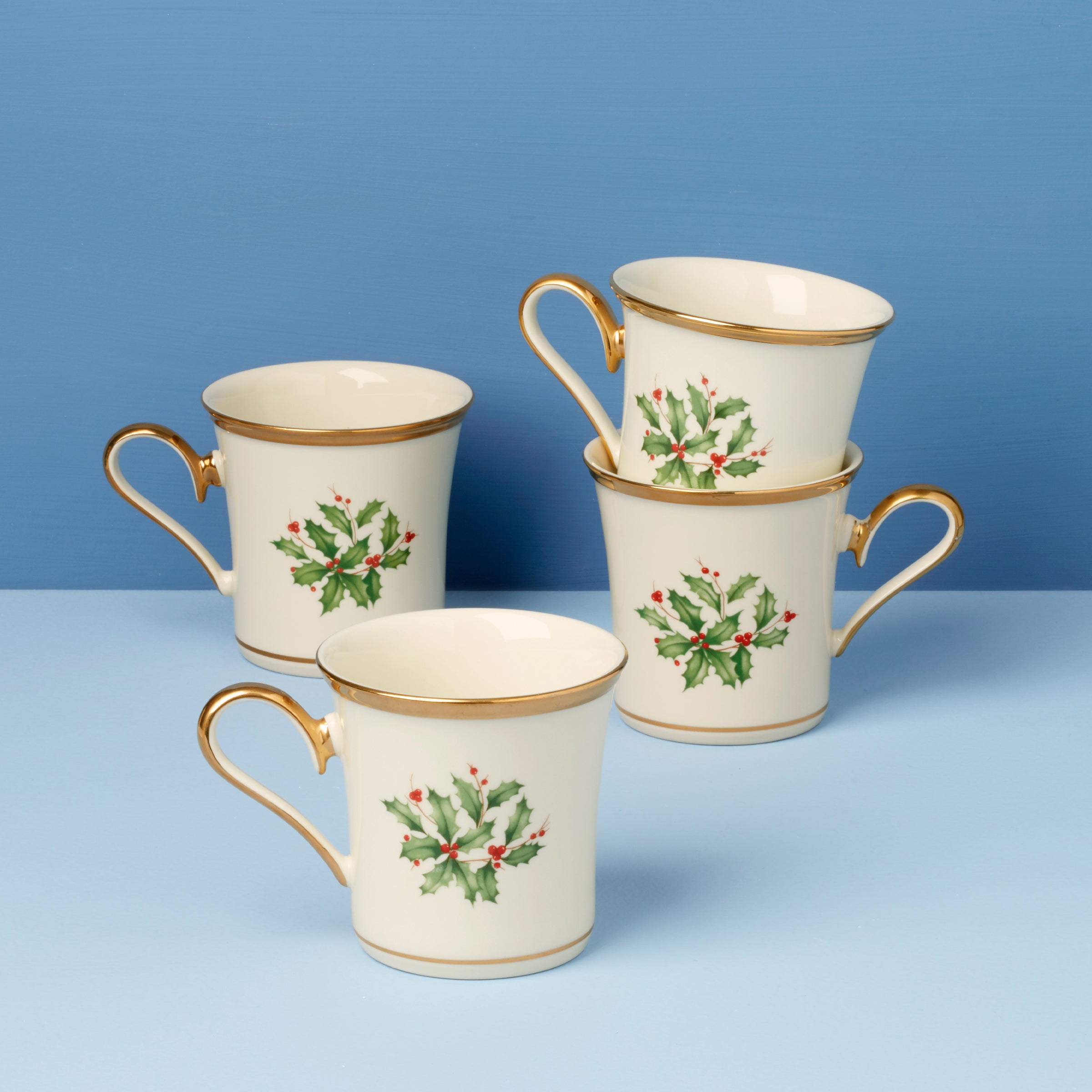 Holiday Mugs   Set of 4
