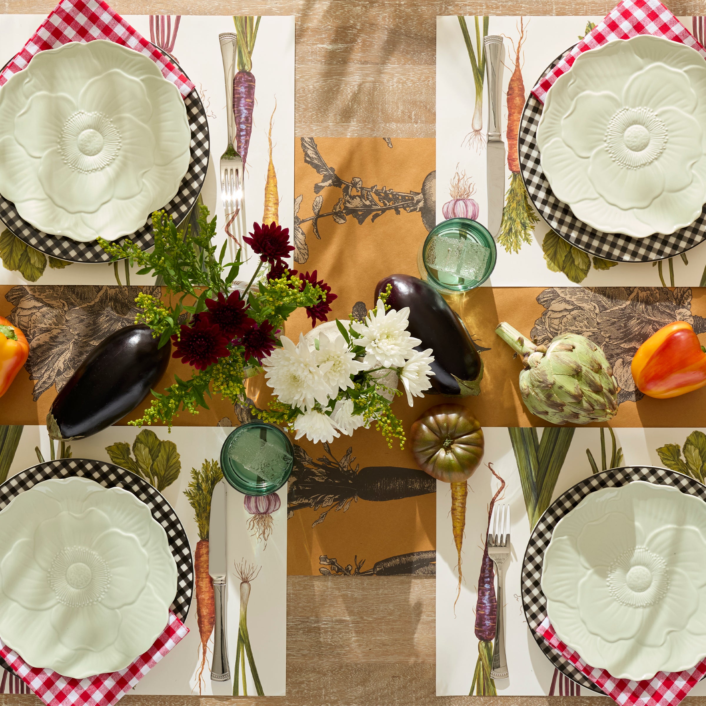 Butterfly Meadow Floral Green Accent Plates Set of 4 - Image 7