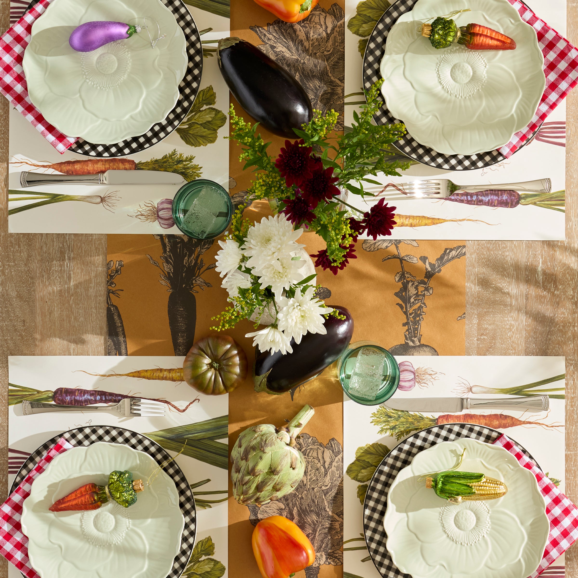 Butterfly Meadow Floral Green Accent Plates Set of 4 - Image 8