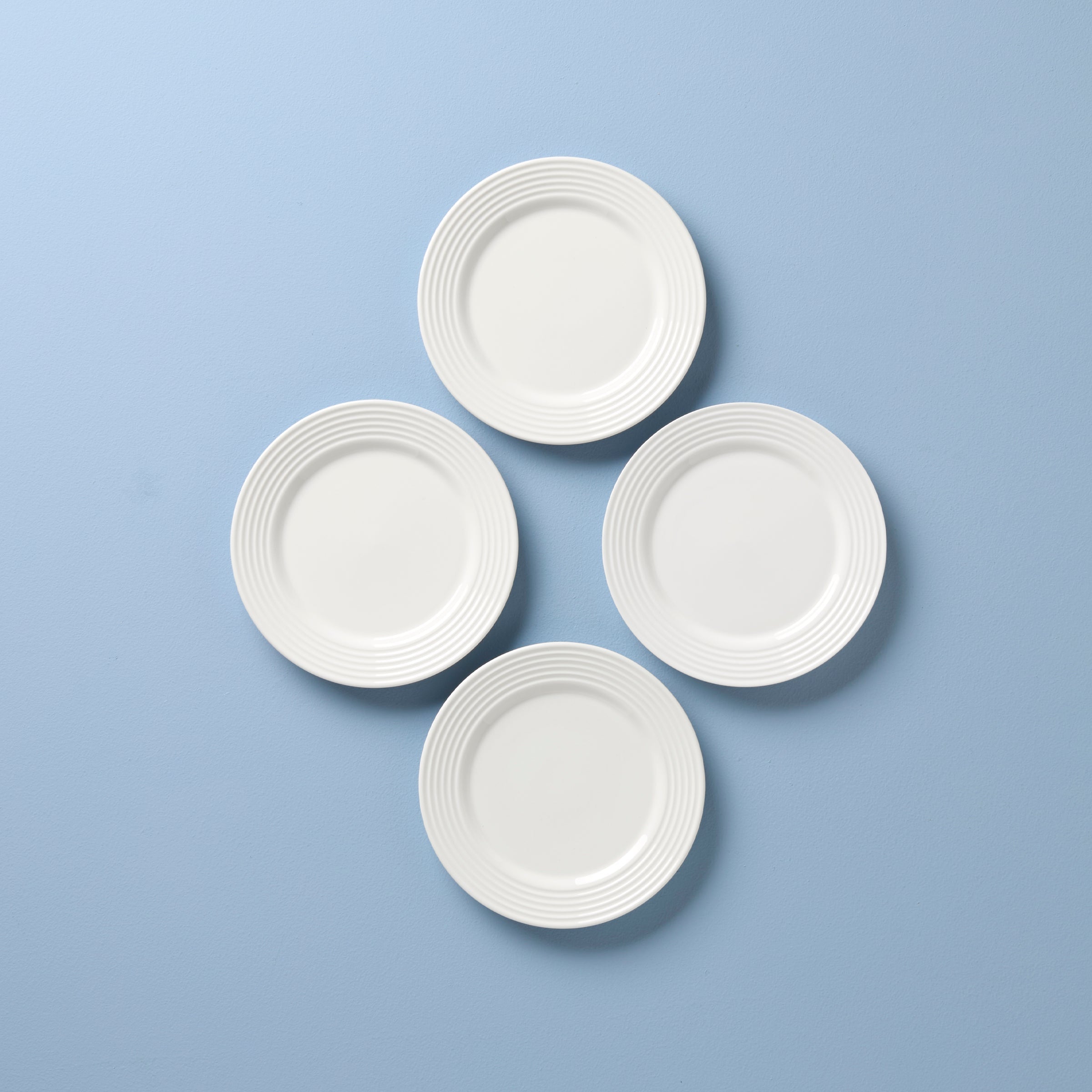 Tin Can Alley Dessert Plates   Set of 4