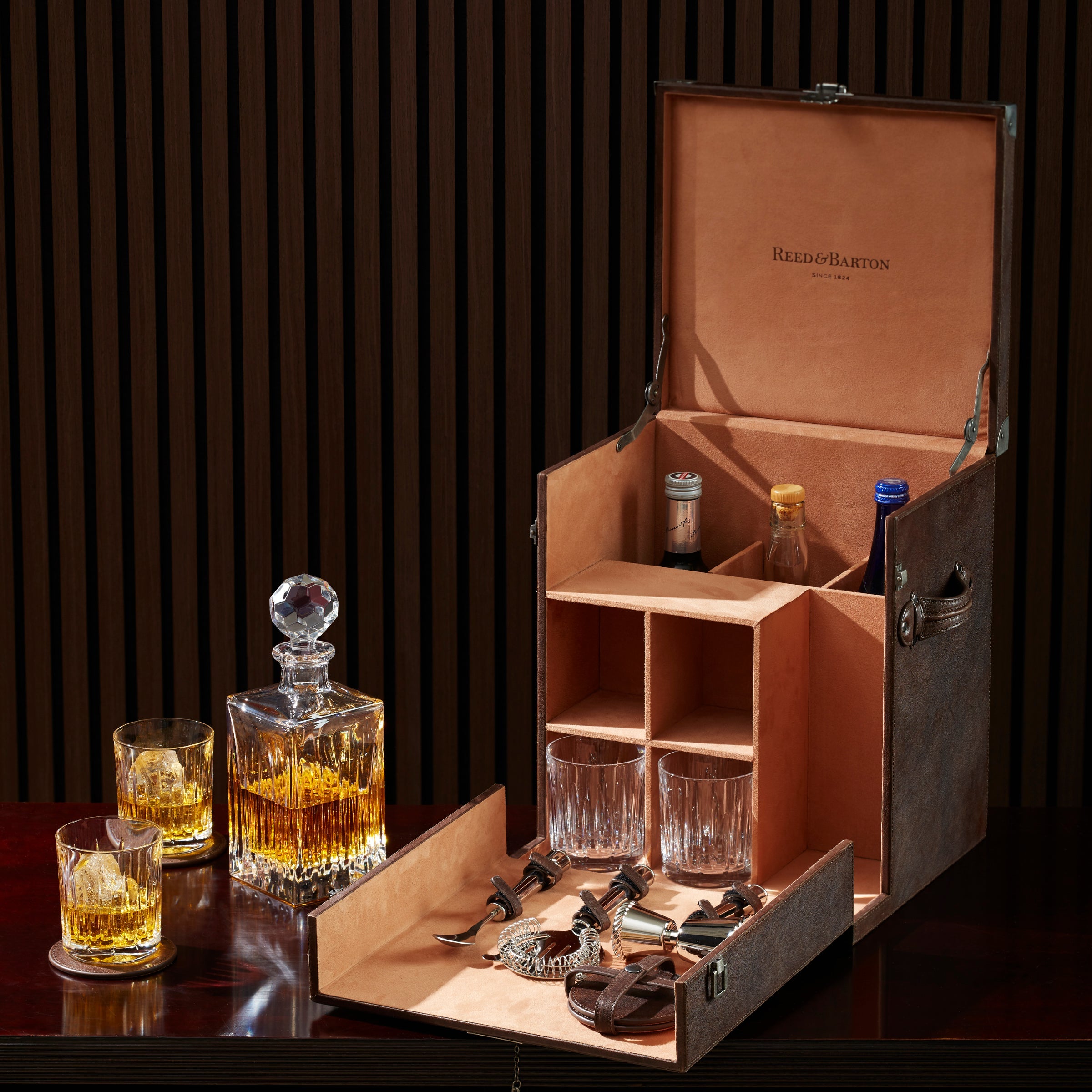 Alternative view of 200th Anniversary Soho Travel Bar Box Gift Set
