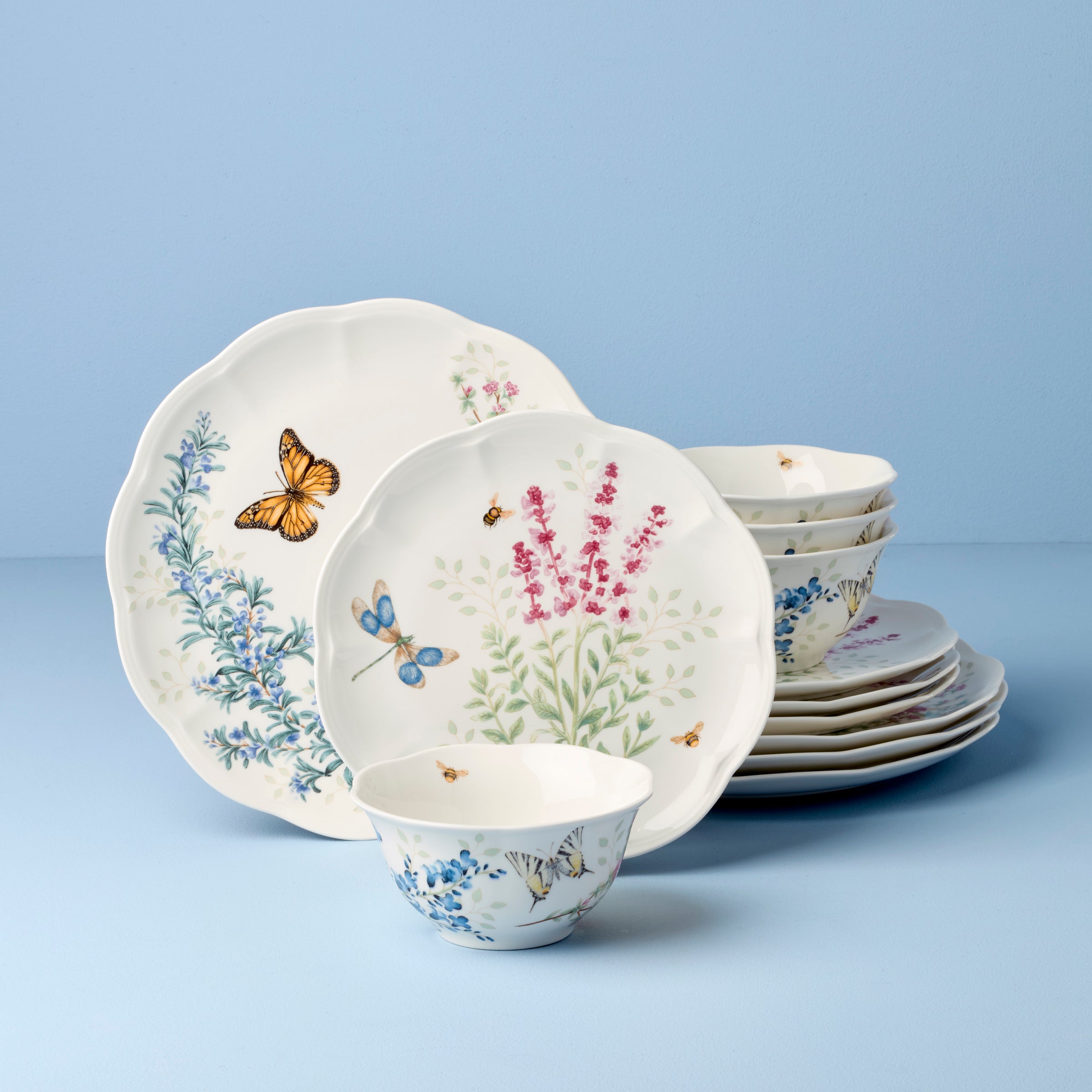 Butterfly Meadow Herbs 12 Piece Dinnerware Set