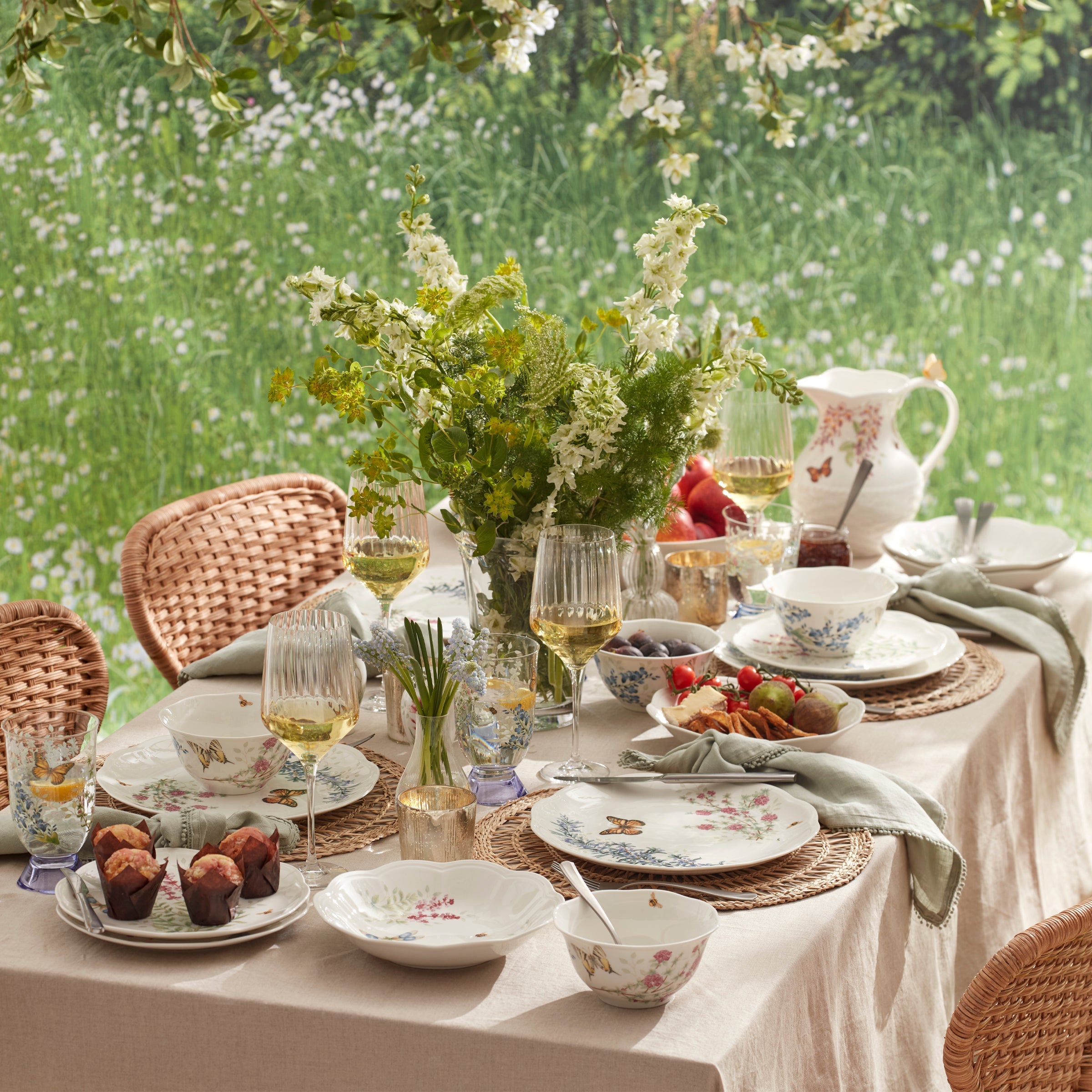 Butterfly Meadow Herbs Pasta Bowls Set of 4 - Image 3