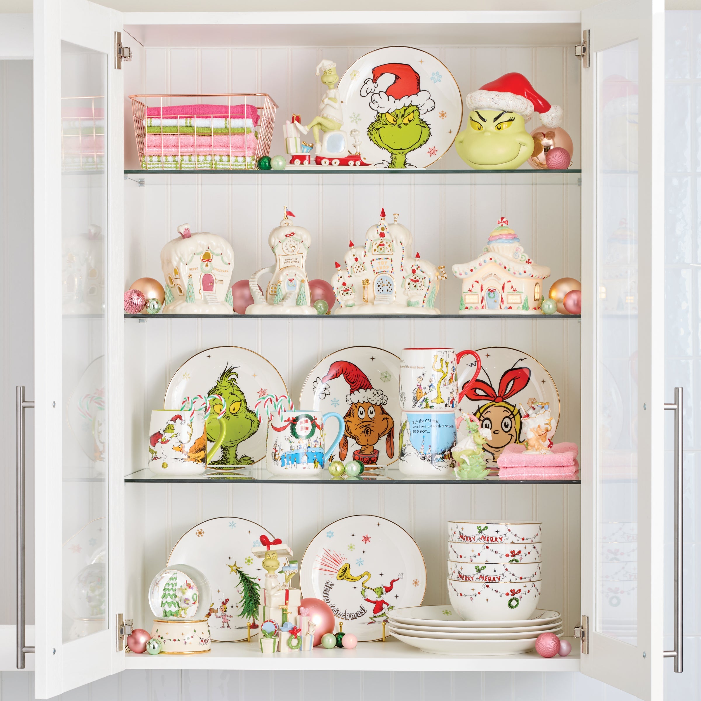 Alternative view of Merry Grinchmas Accent Plates   Set of 4