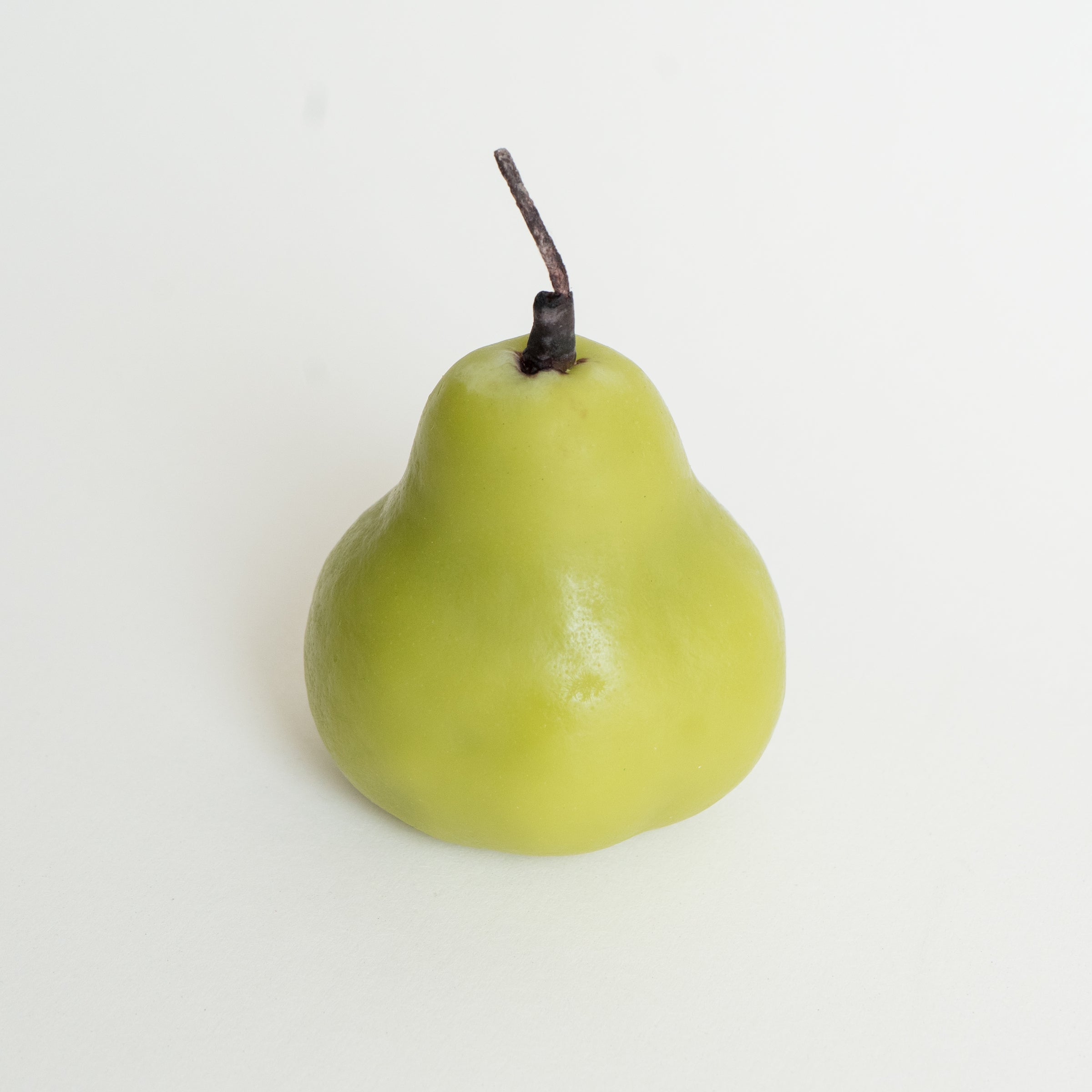 Alternative view of Bartlett Pear Beeswax Candle