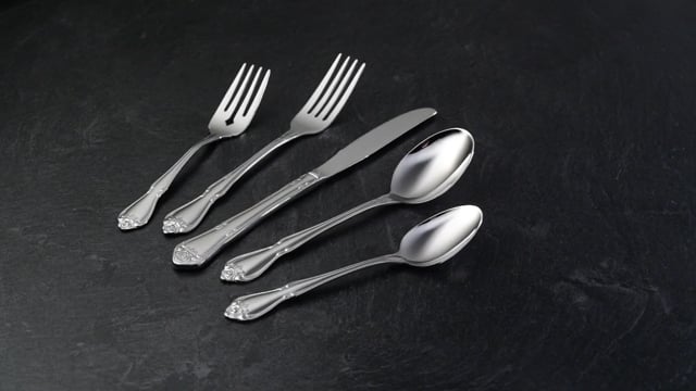 Alternative view of True Rose Dinner Knife   Set of 4