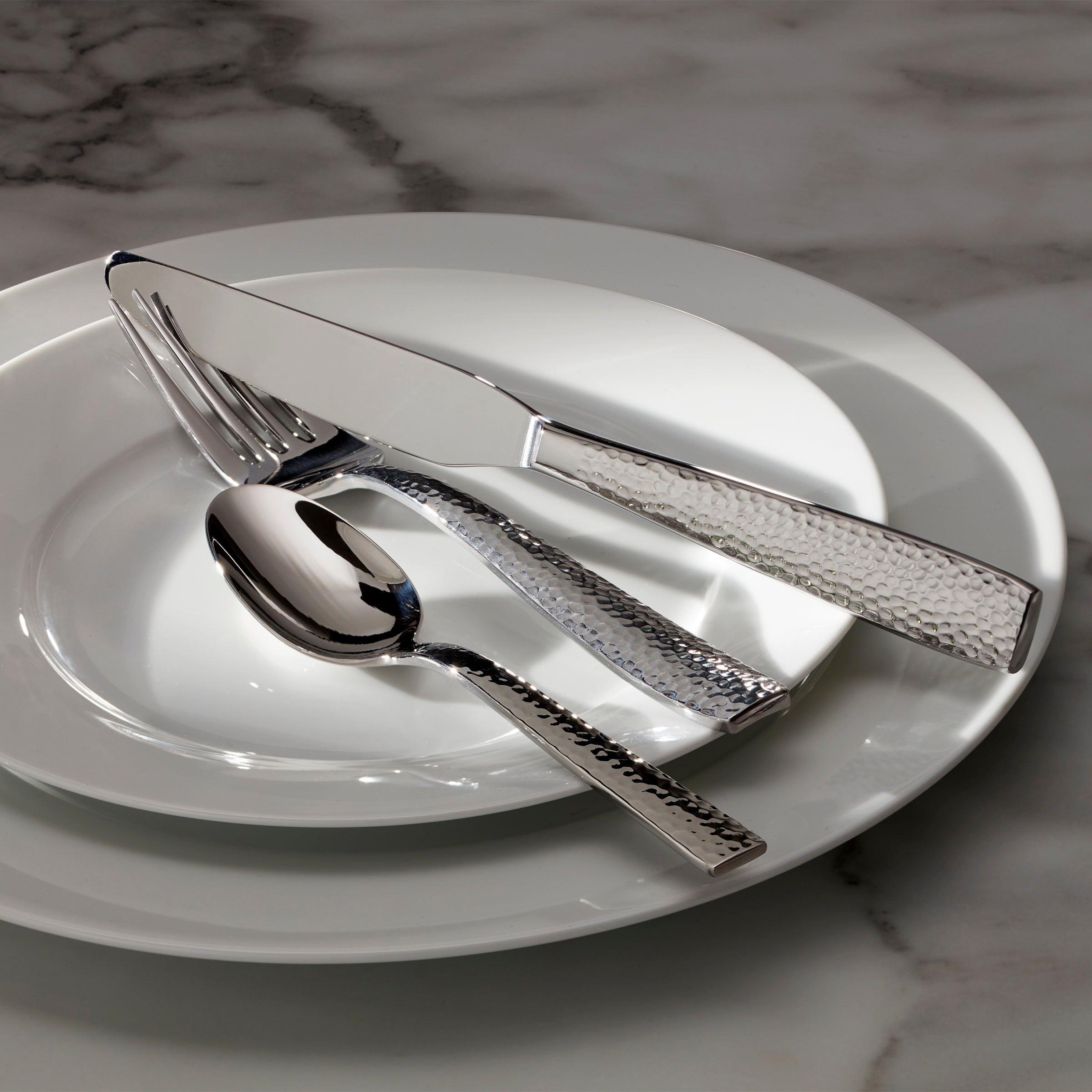 Alternative view of Illuma 50 Piece Flatware Set