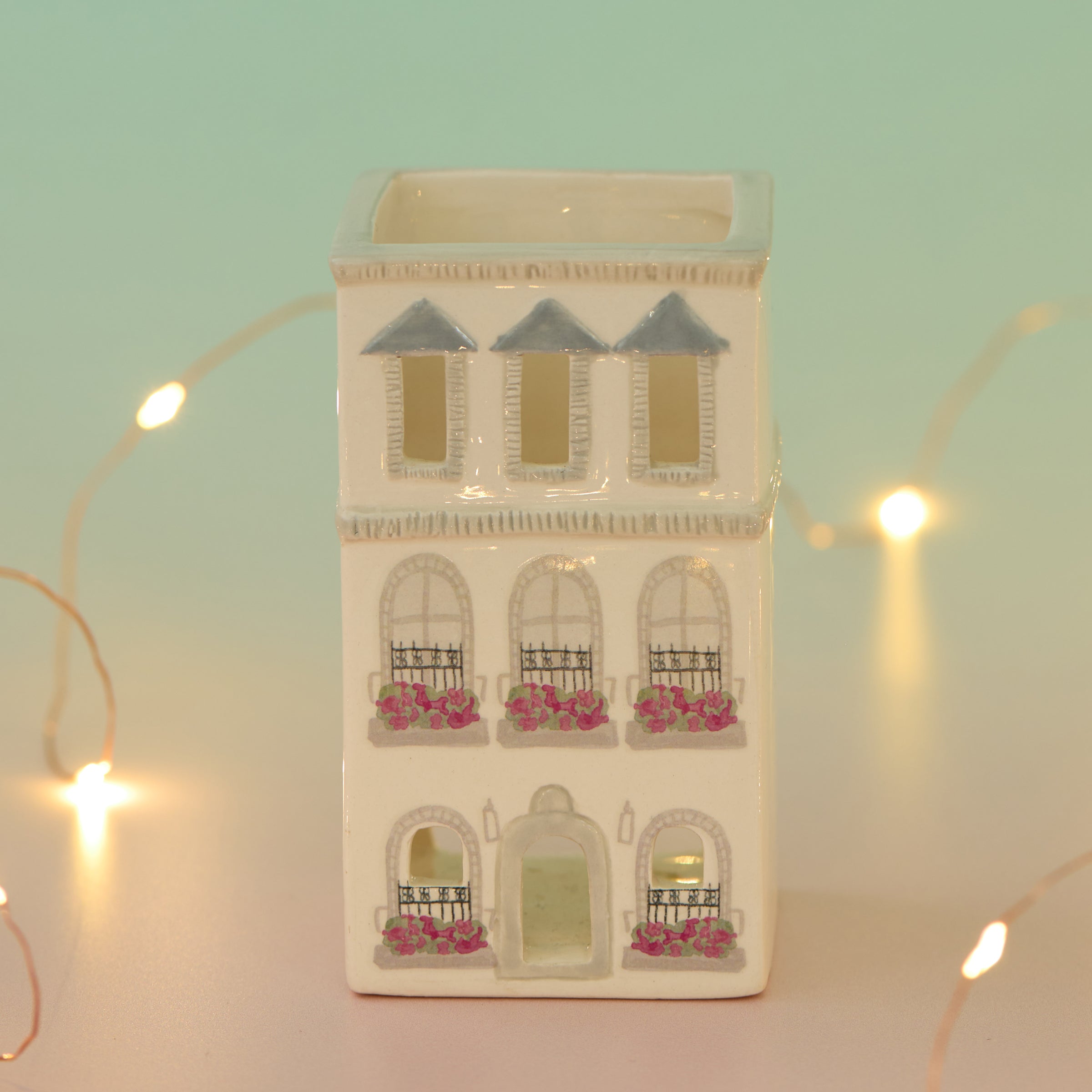 Alternative view of Parisian Townhouse  Incense & Tea Light Holder