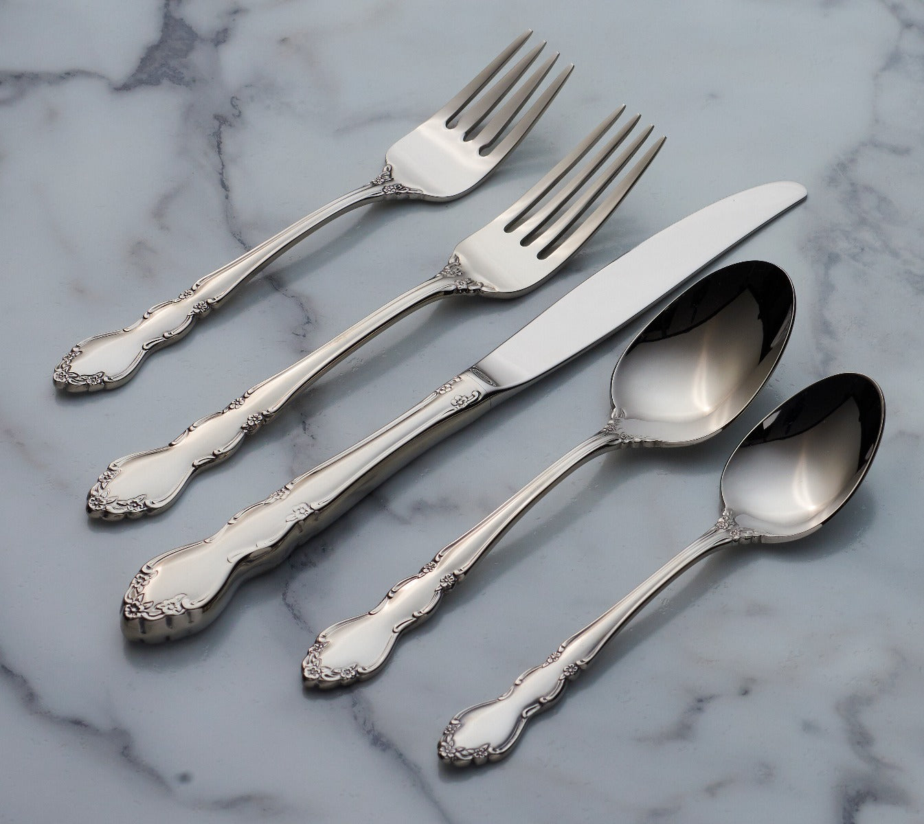 Alternative view of Dover 45 Piece Flatware Set